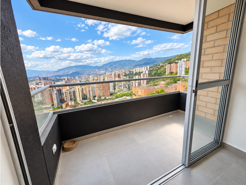 Apartamento en venta Las Lomitas Sabaneta Piso 16 + vista — foto 4