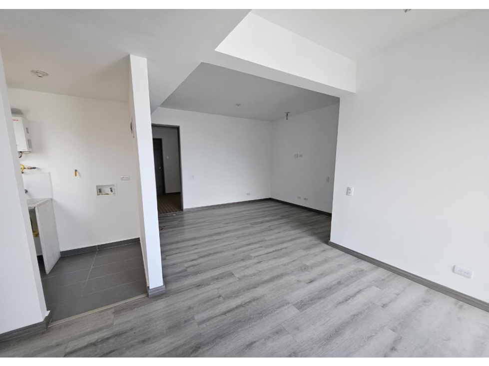 Apartamento para arriendo en Las Palmas Medellín — foto 6