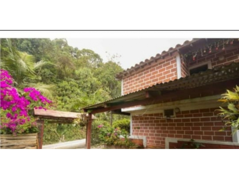 Finca en Venta Construccion Tradicional Caldas Antioquia — foto 2