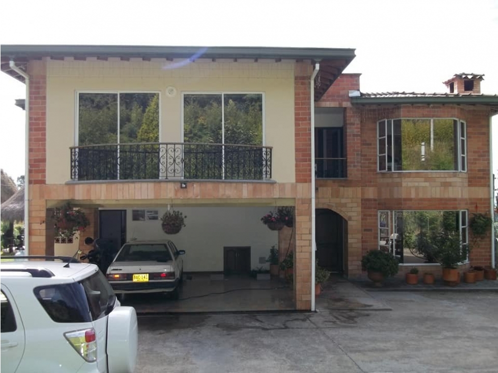 Casa para arriendo en la Loma del Escobero Envigado — foto 5