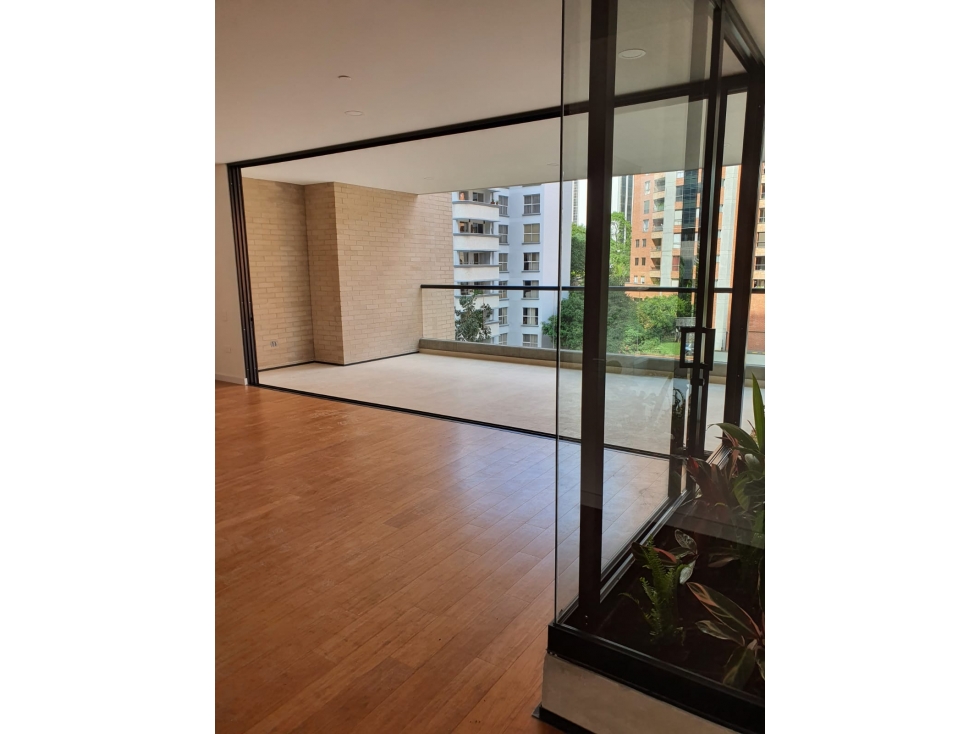 Apartamento en Venta en Santa Maria de los Angeles El Poblado Medellin