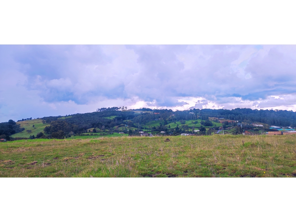Venta de lote en Envigado Alto de Las Palmas La Acuarela