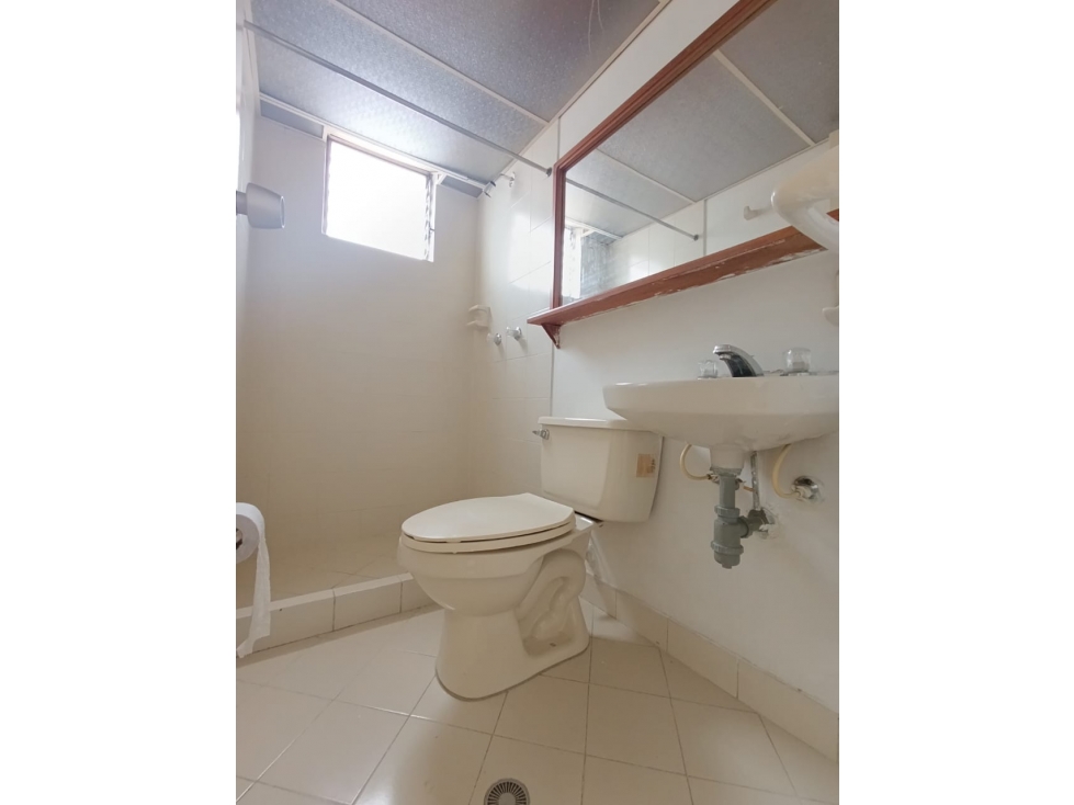 Apartamento en venta Loma de los Bernal parte baja — foto 2