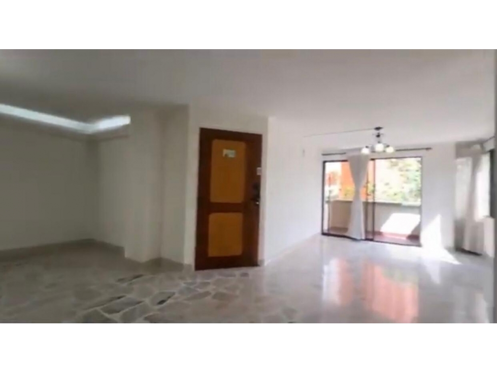 Venta de Apartamento en Laureles Medellin — foto 3