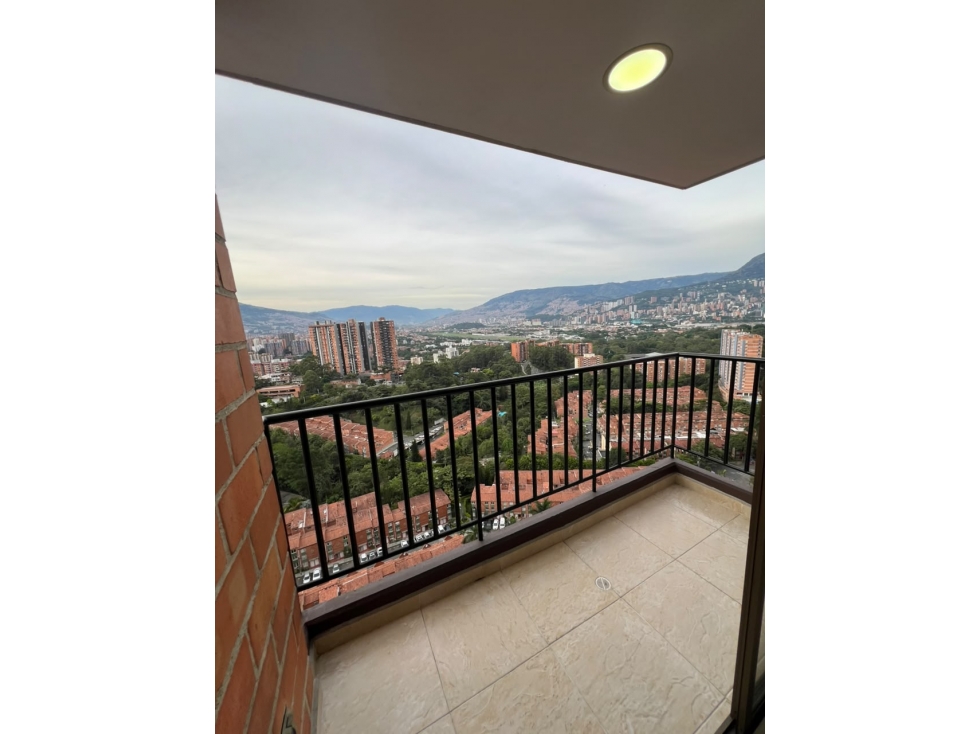 Apartamento para venta en Rodeo Alto Medellín