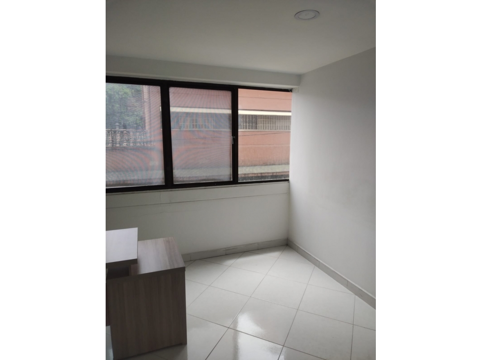 OFICINA O CONSULTORIO A LA VENTA EN LA CANDELARIA