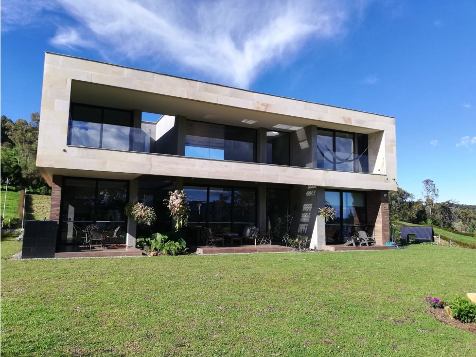 Casa para la venta en Alto de Palmas sector Penasco - Acuarela