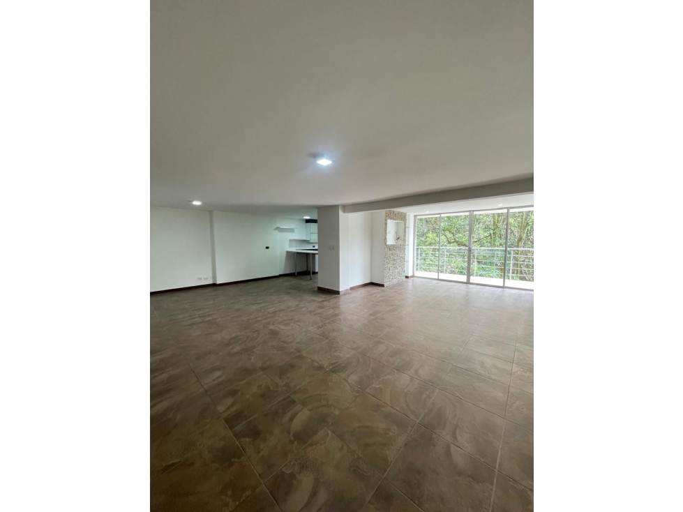 Se vende casa en Sabaneta sector la Doctora