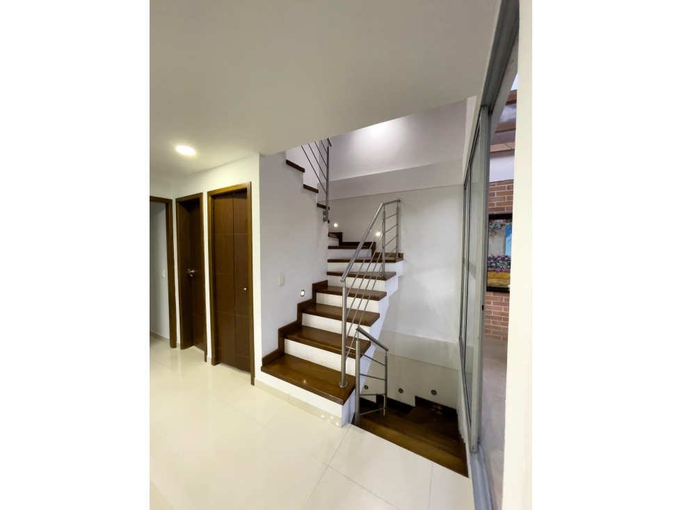 Casa para la venta en La Estrella Cerca del Parque Antioquia — foto 5