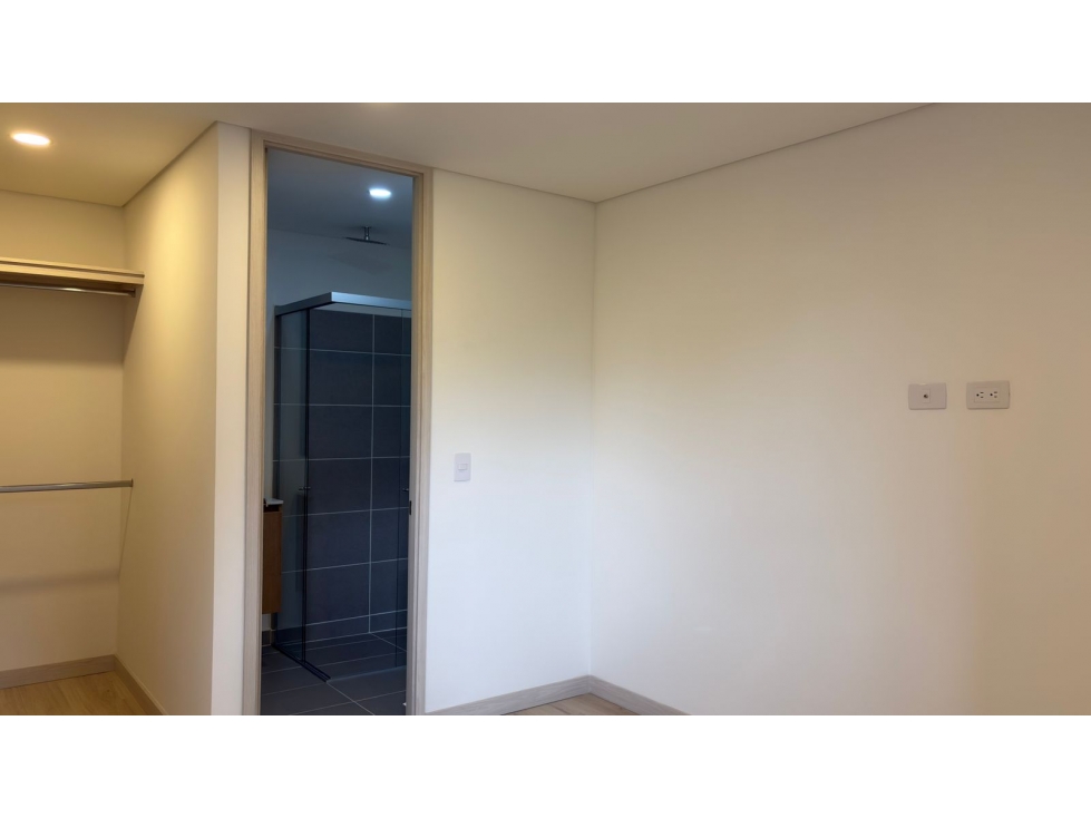 Apartamento para la venta en La Estrella para estrenar — foto 5