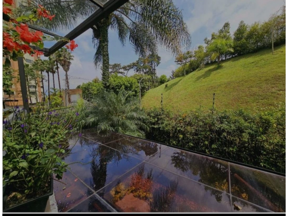 Casa en venta en Altos del Poblado cerca del Tesoro Medellin — foto 3