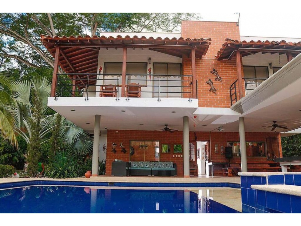 Cabaña En Santa Fe de Antioquia Para la Venta - 3