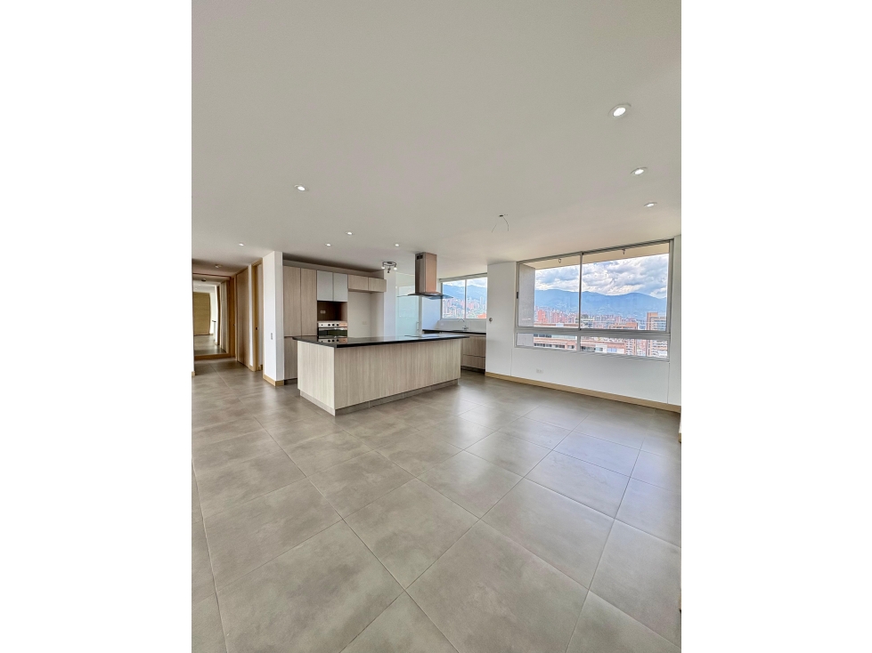 Venta de Hermoso Apartamento en el Poblado Castropol Medellín — foto 4