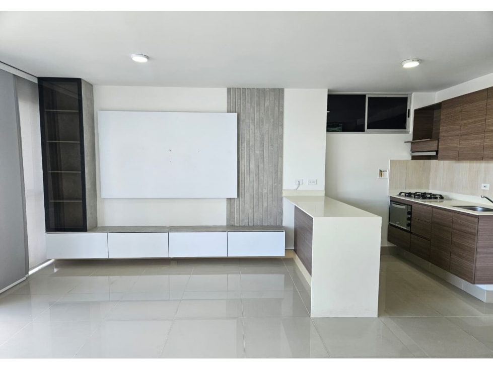 Apartamento para arriendo en El Poblado Loma del Indio — foto 3