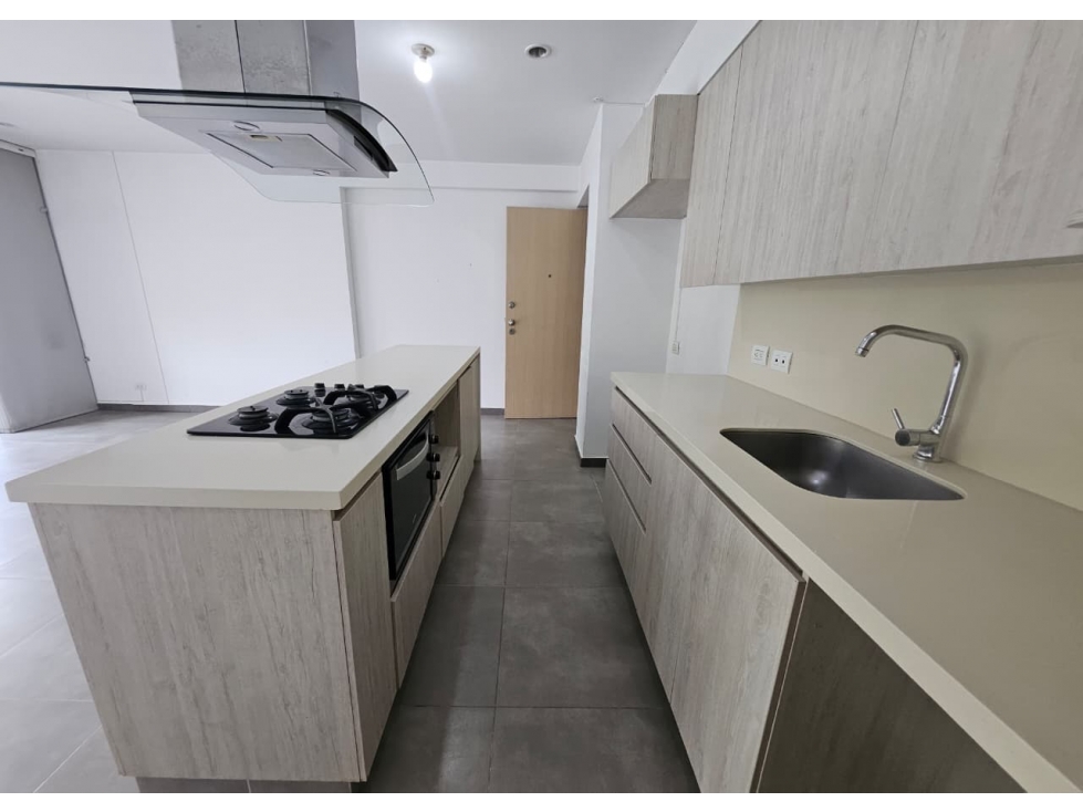 Apartamento en arriendo en Loma de Las Brujas Envigado