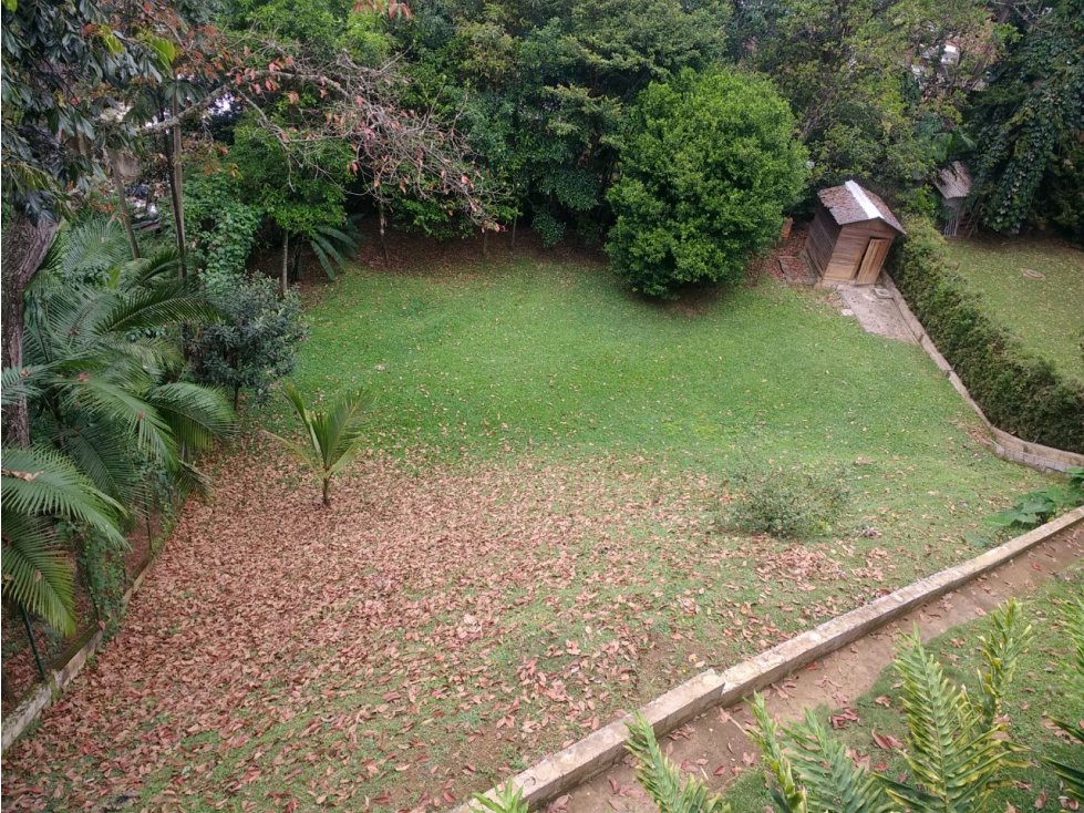 Casa en arriendo en el poblado Medellin