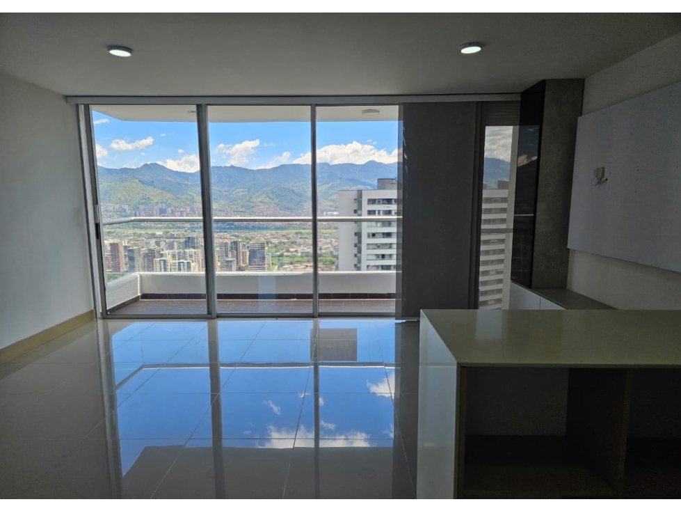 Apartamento para arriendo en El Poblado Loma del Indio — foto 5