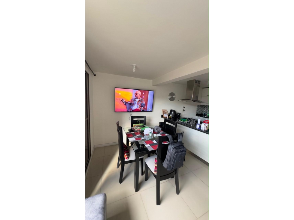 Apartamento en venta Medellín Loma de Los Bernal — foto 5