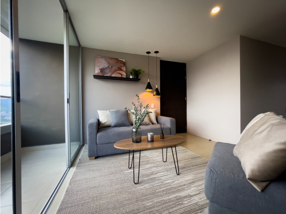 Apartamento amoblado para arriendo en Las Palmas El Poblado