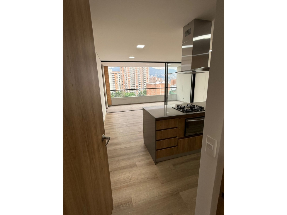 Apartamento en venta para estrenar en Los Colores Medellin — foto 4