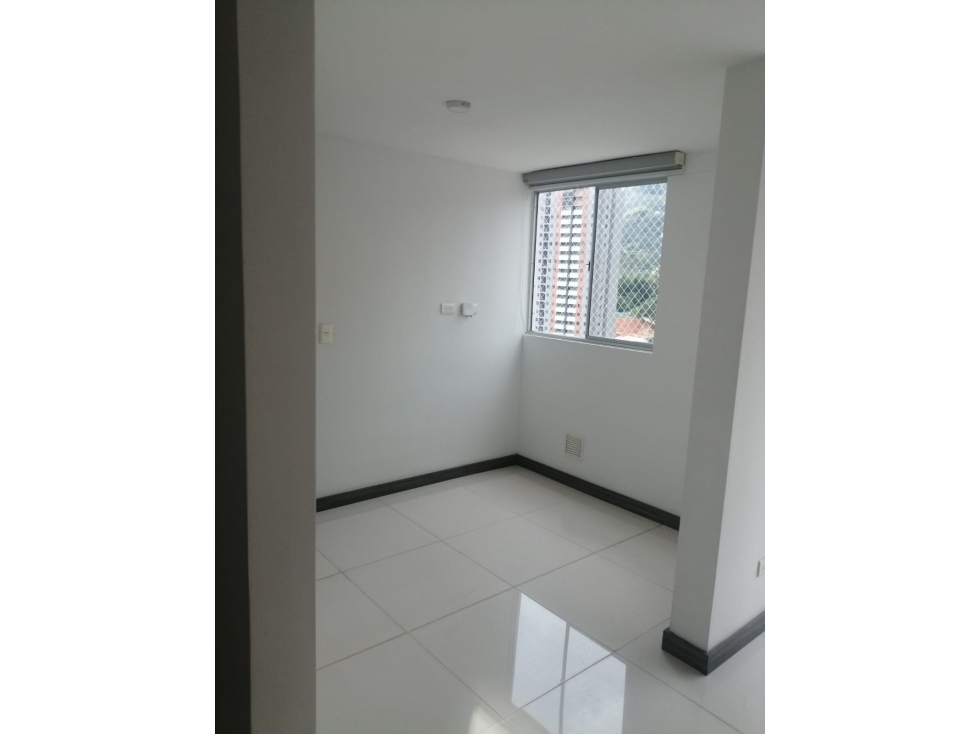 Apartamento para venta en la Estrella sector La Aldea — foto 3