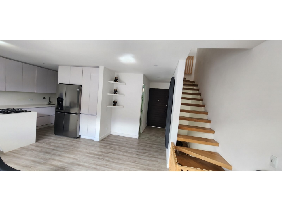 Casa para Venta en Envigado loma del Chocho - 6