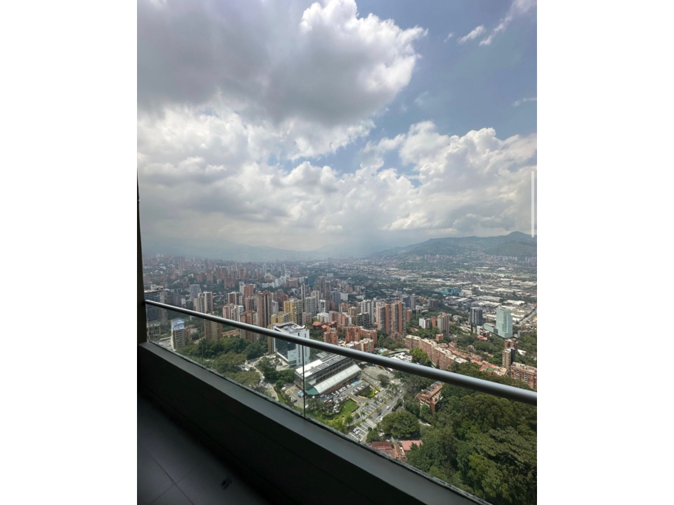 Penthouse duplex en venta en Medellin Las Palmas