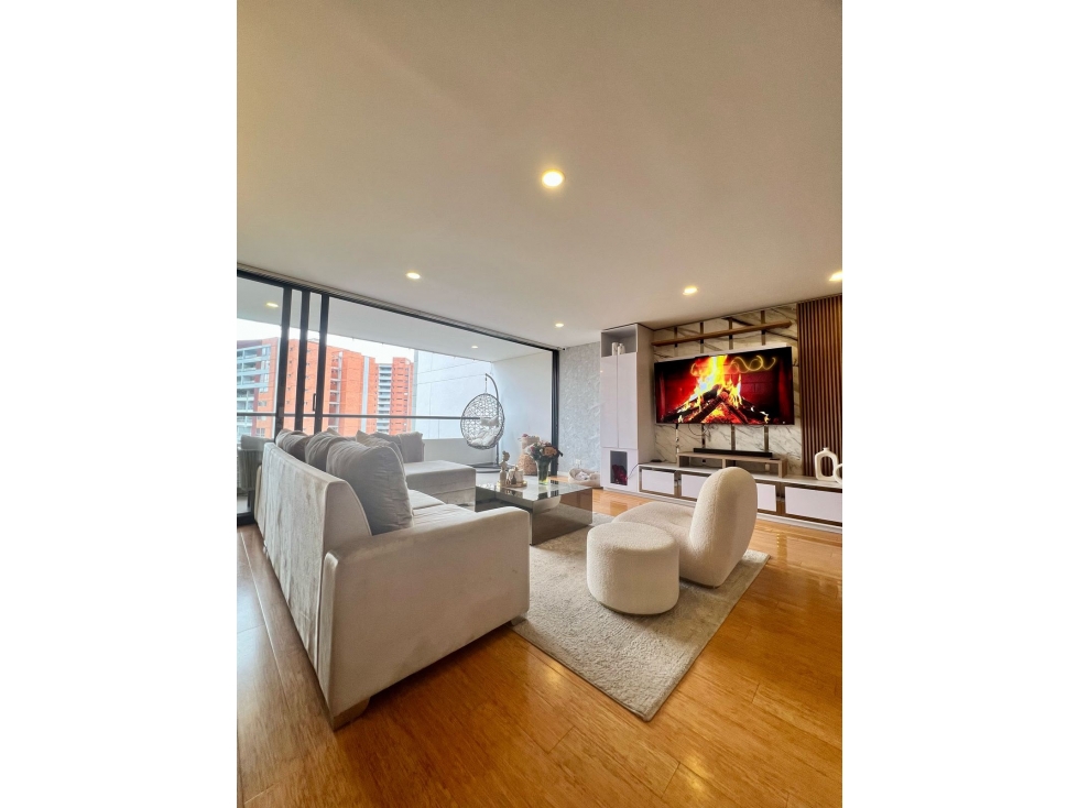 Apartamento en arriendo en Loma de las Brujas Envigado — foto 6