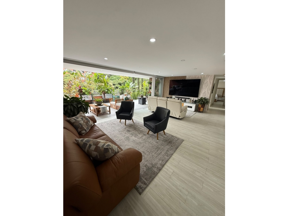 Apartamento en venta en Castropol Medellin - 3