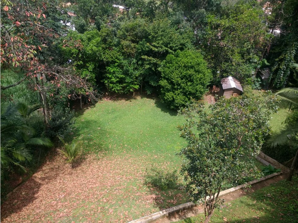 Casa en arriendo en El Tesoro El Poblado Medellín — foto 2