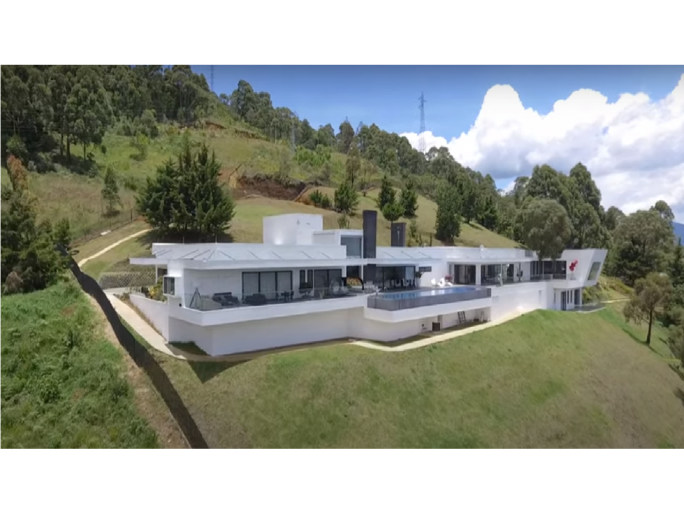 Exclusiva casa en venta en las Palmas Medellin — foto 3