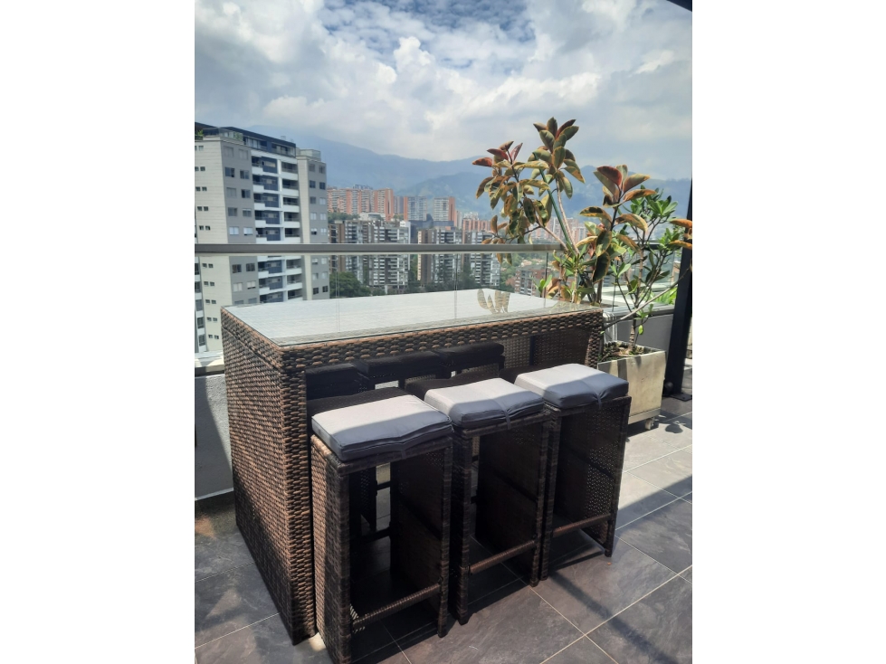 Penthause Duplex en venta en Envigado sector los Mesa