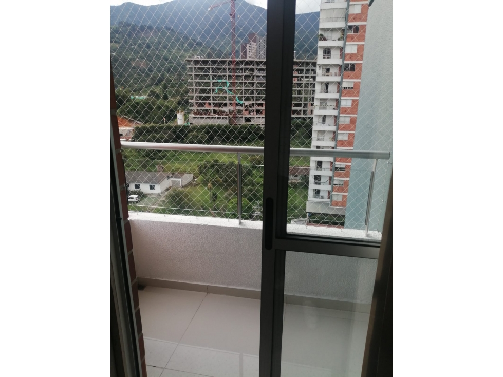Apartamento para venta en la Estrella sector La Aldea — foto 4