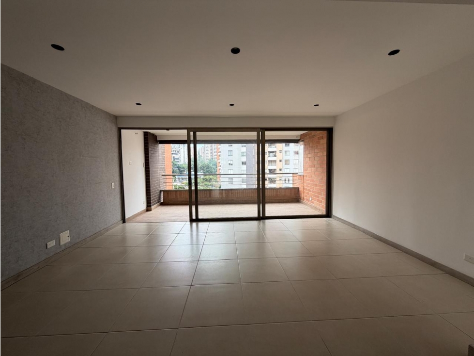 Apartamento en venta en La Tomatera El Poblado Medellín — foto 6
