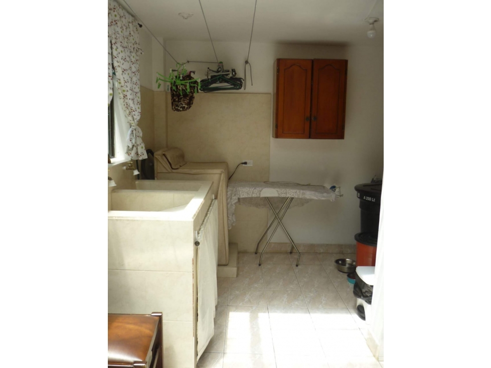 Casa en Venta en la Estrella Antioquia — foto 3