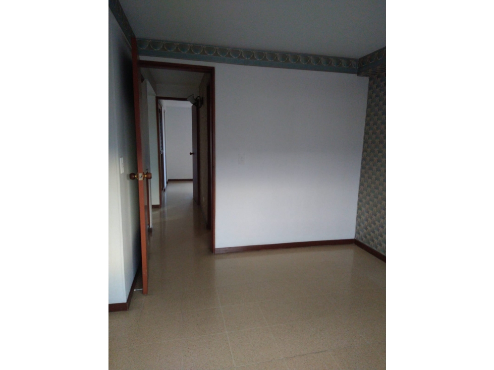 Apartamento en Venta Medellin Loma de los Bernal — foto 4