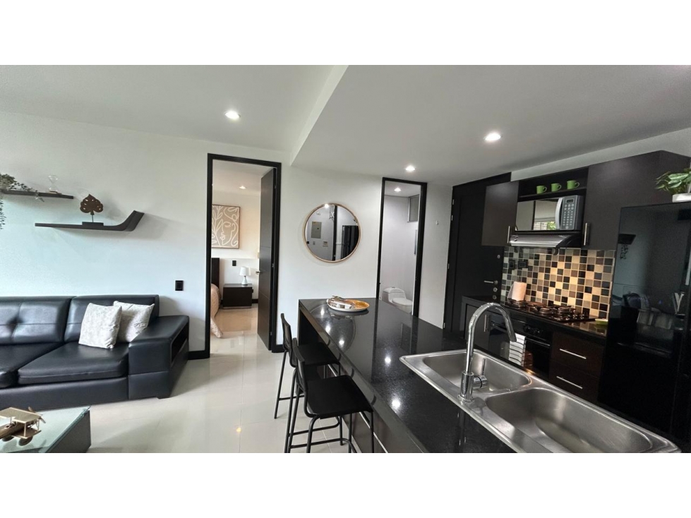 Apartamento AMOBLADO para la venta en Medellín Loma de Alejandría — foto 3
