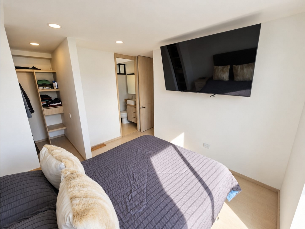 Apartamento en venta Alto Las Flores Sabaneta parqueadero lineal — foto 6