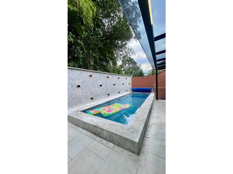 Casa amoblada en arriendo en Cola del Zorro El Poblado Medellín — foto 3