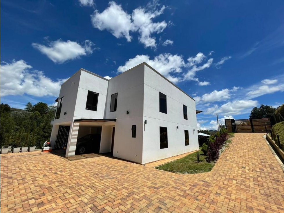 Casa en Venta en El Retiro Antioquia — foto 3
