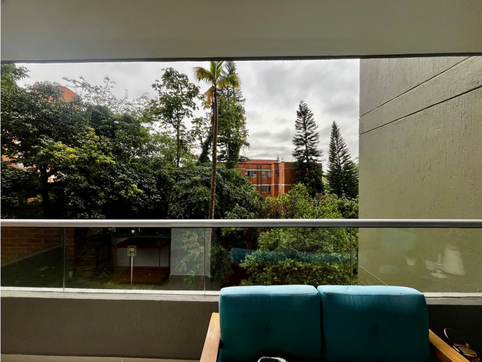 Venta de apartamento en La Loma de Los Bernal — foto 4
