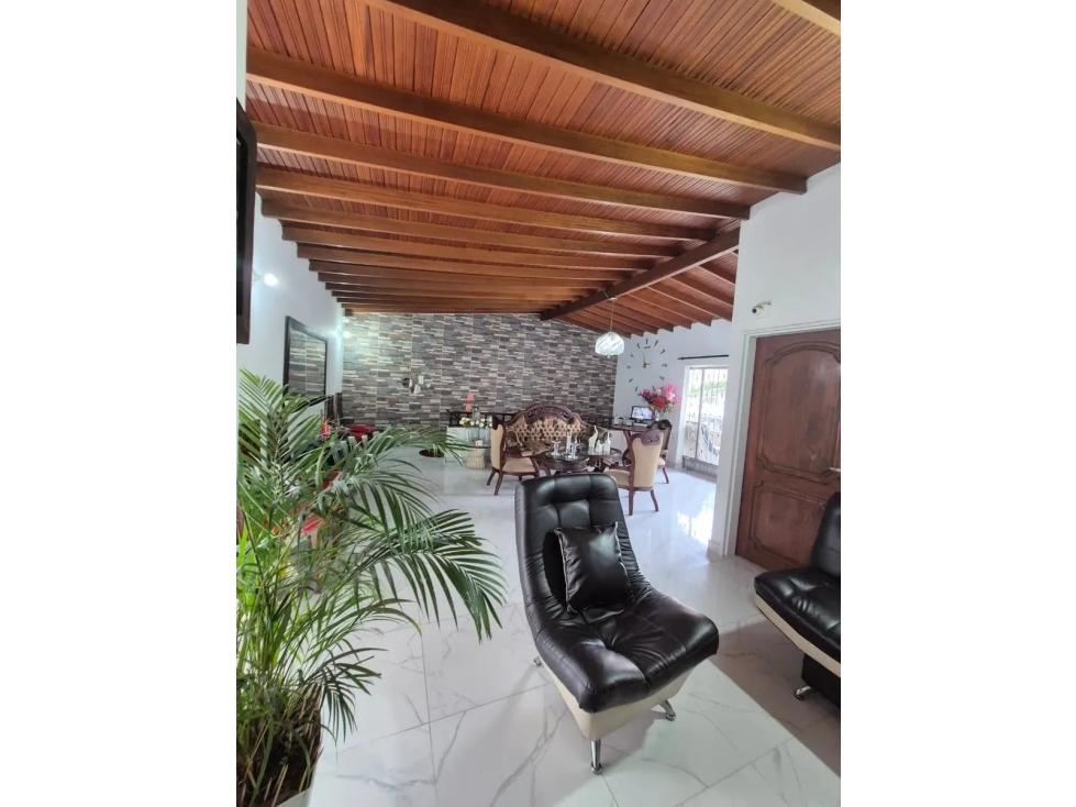 Casa para venta en Medellín laureles 2 piso con parqueadero — foto 6