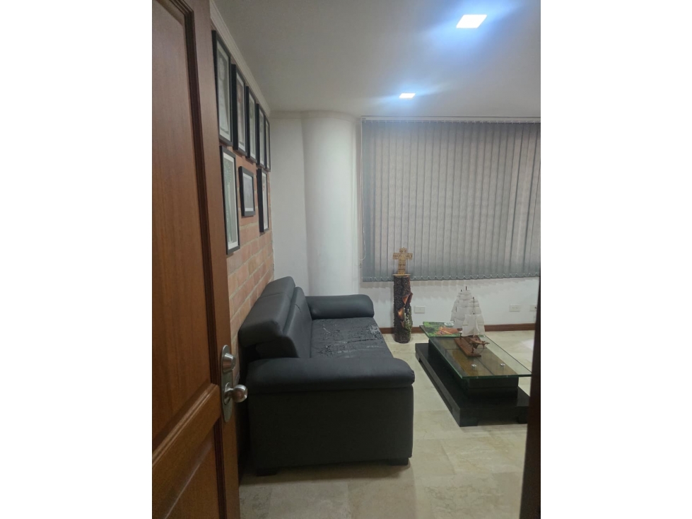 Oficina en venta en Laureles Medellín - 3