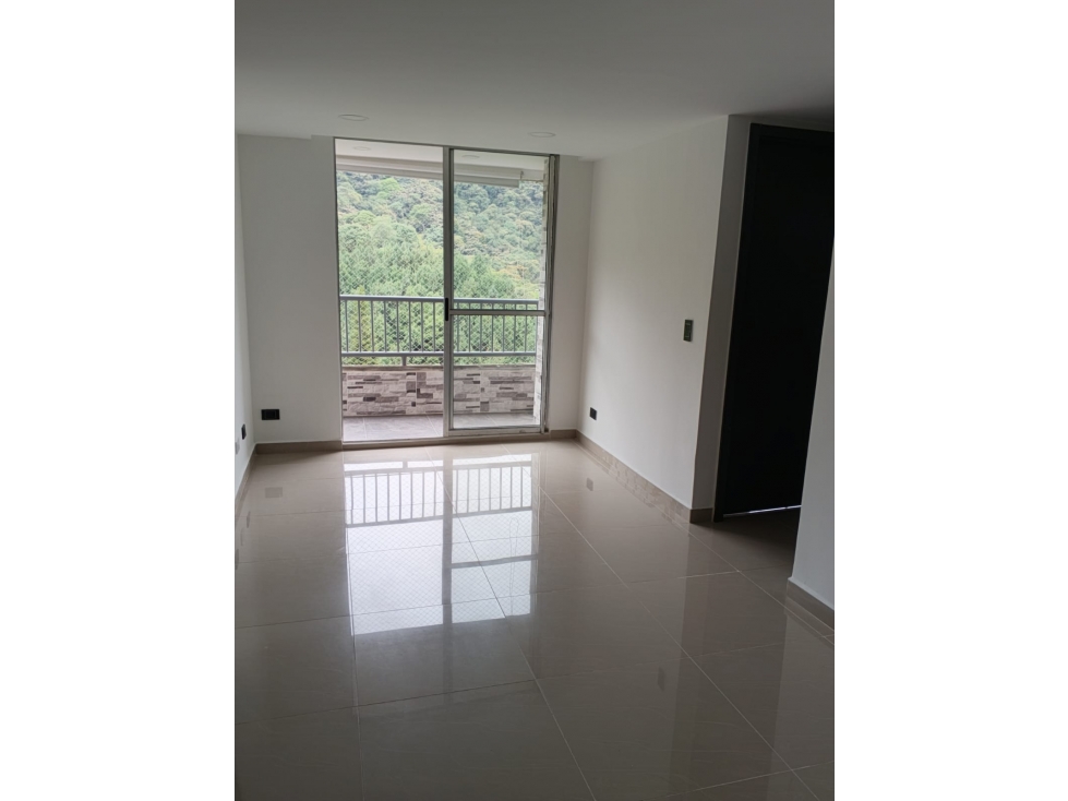 Apartamento nuevo en venta en sabaneta san jose — foto 2