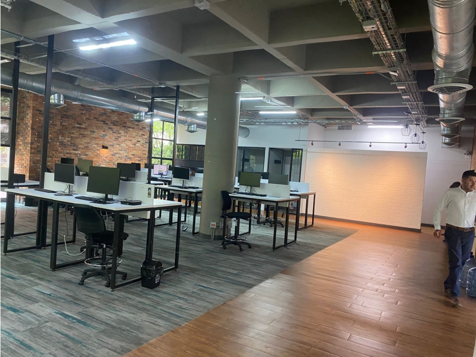 Apartamento de espacios abiertos para la venta en Poblado Medellin — foto 3
