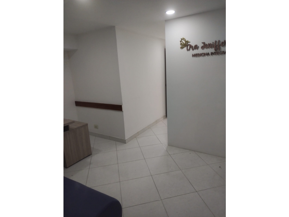 OFICINA O CONSULTORIO A LA VENTA EN LA CANDELARIA — foto 4