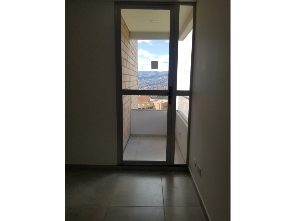 APARTAMENTO PARA VENTA SABANETA SECTOR LAS LOMITAS — foto 3