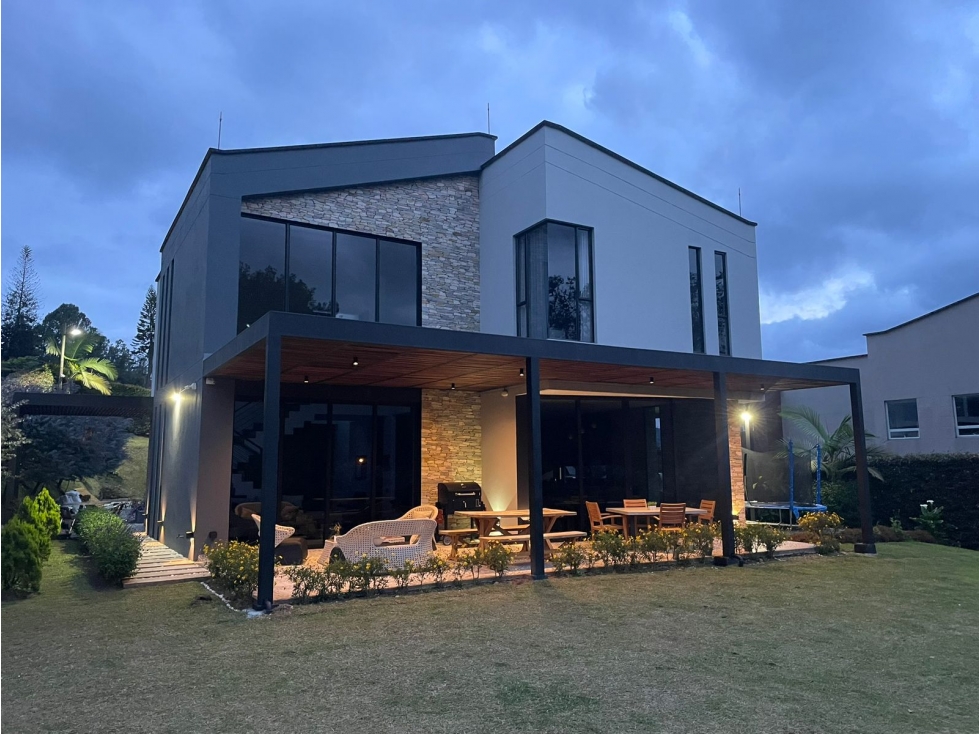 Casa finca en venta en Guarne Antioquia vereda La Clarita — foto 2