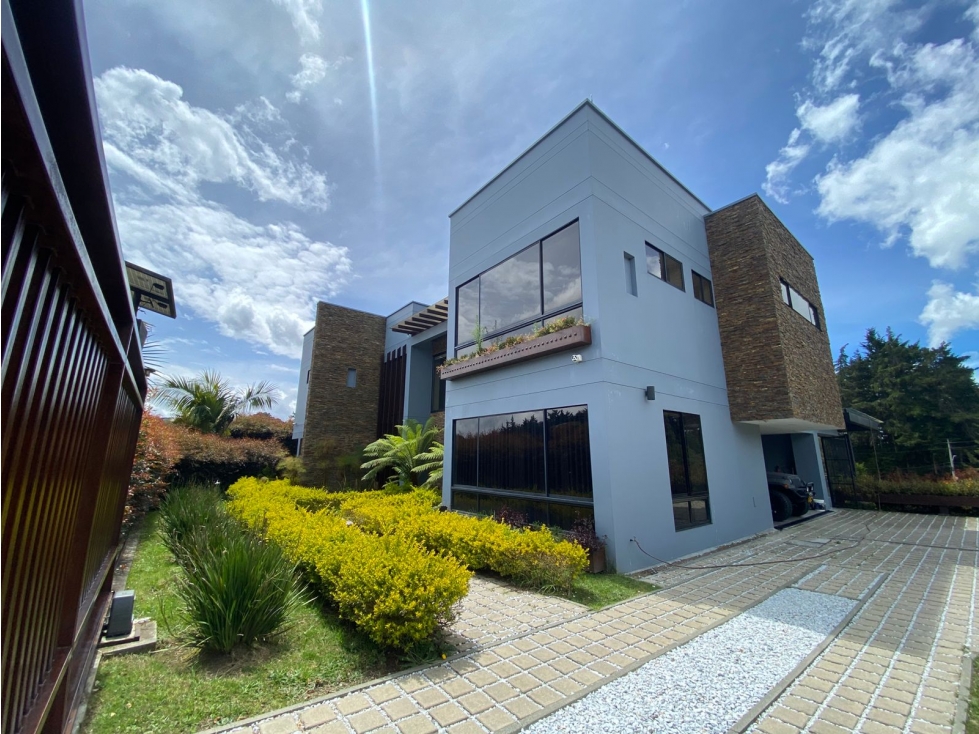 Casa en venta en las Palmas Medellin — foto 3