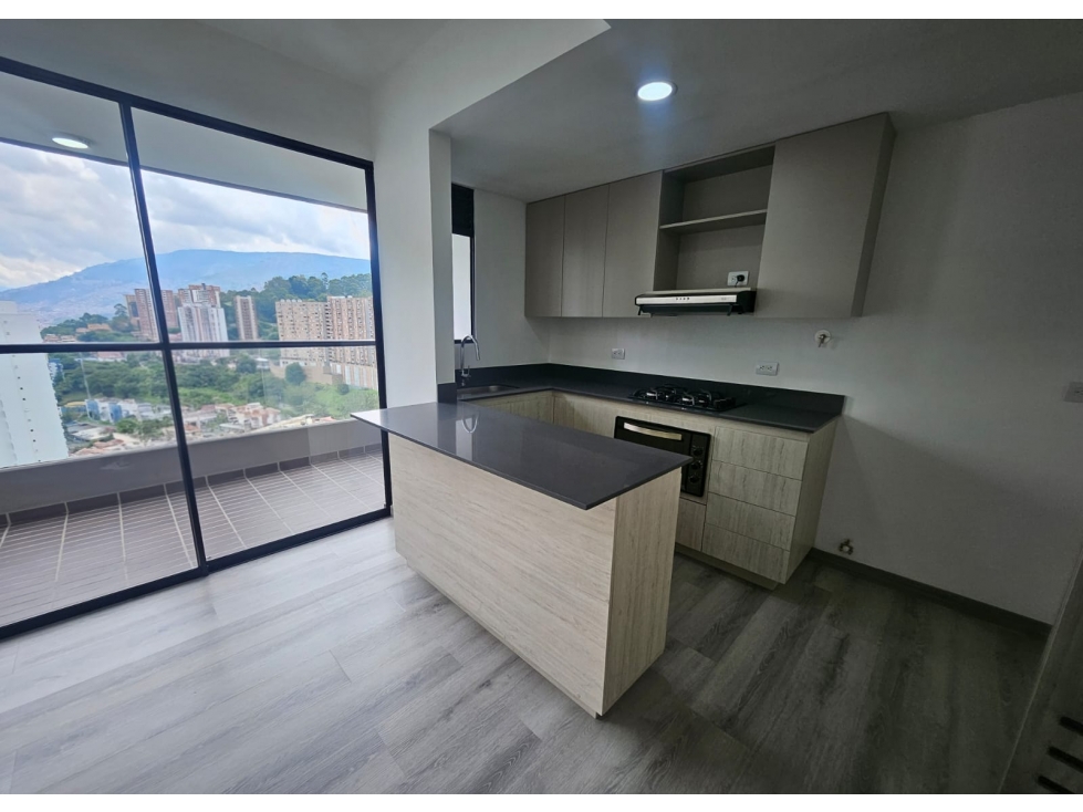 Apartamento para estrenar en arriendo en Las Palmas Medellín